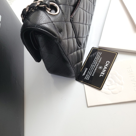 *Sold* Chanel Classic Medium Caviar Flap Bag - Picture 4 of 9